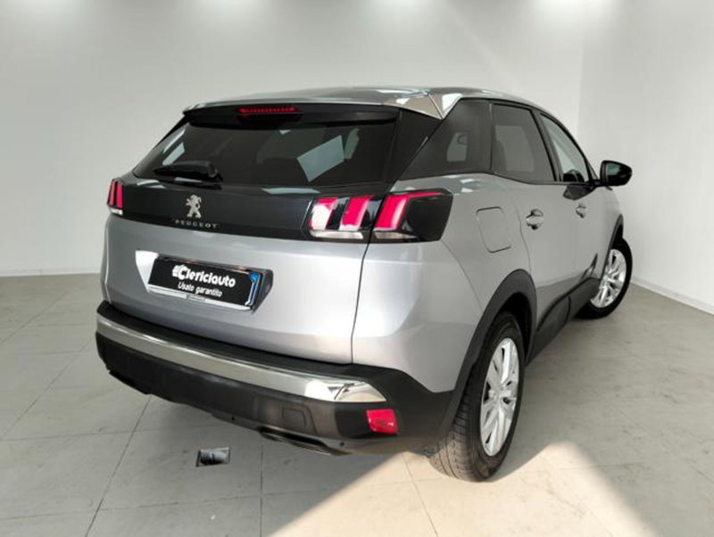 Peugeot 3008 usata a Como (2)