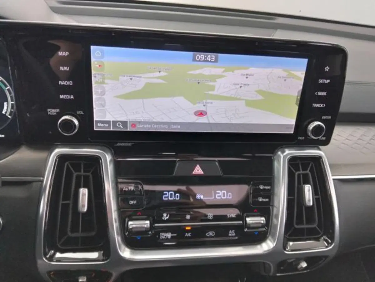 Kia Sorento usata a Como (19)