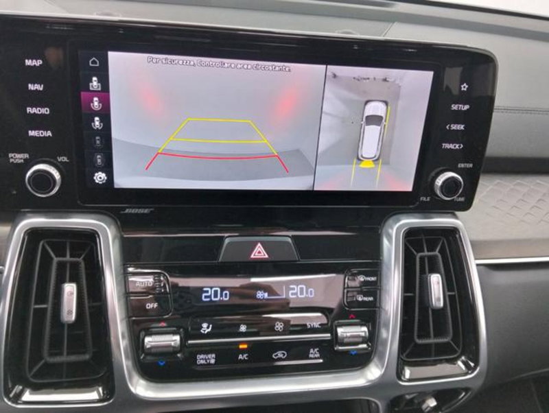 Kia Sorento usata a Como (20)