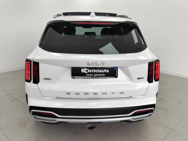 Kia Sorento usata a Como (8)