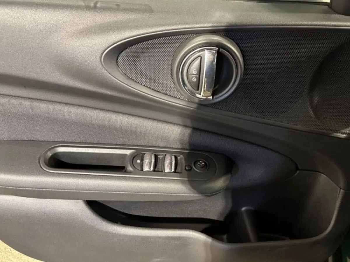 MINI Mini Clubman usata a Bologna (10)