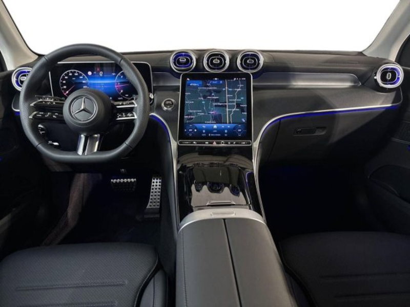 Mercedes-Benz GLC nuova a Bologna (13)