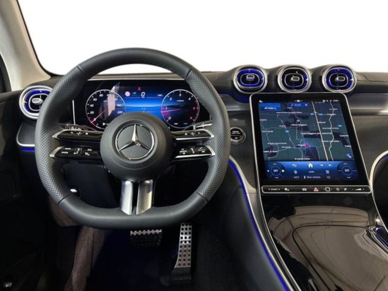 Mercedes-Benz GLC nuova a Bologna (14)