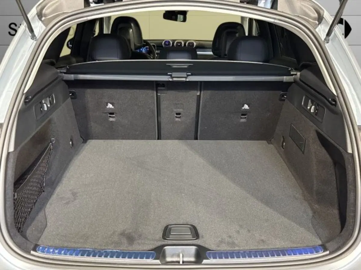 Mercedes-Benz GLC nuova a Bologna (7)