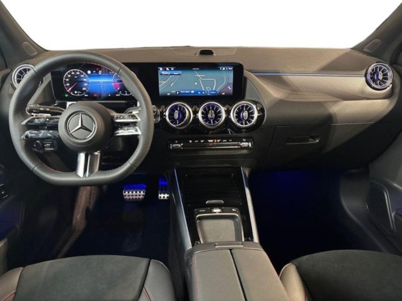 Mercedes-Benz GLA SUV nuova a Bologna (13)