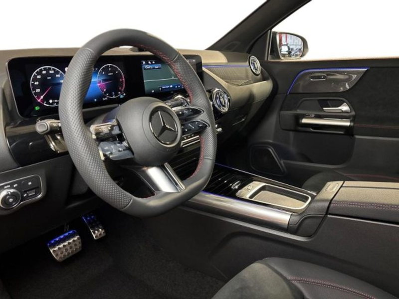 Mercedes-Benz GLA SUV nuova a Bologna (11)