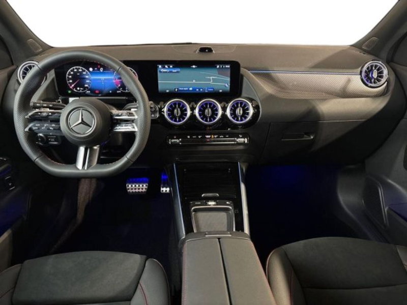 Mercedes-Benz GLA SUV nuova a Bologna (13)