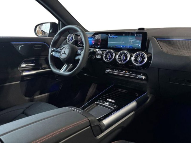 Mercedes-Benz GLA SUV nuova a Bologna (15)