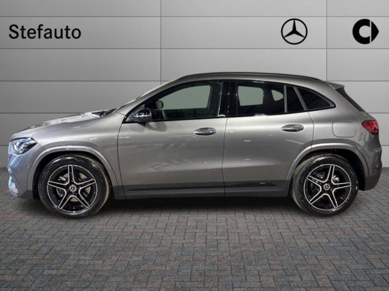 Mercedes-Benz GLA SUV nuova a Bologna (3)