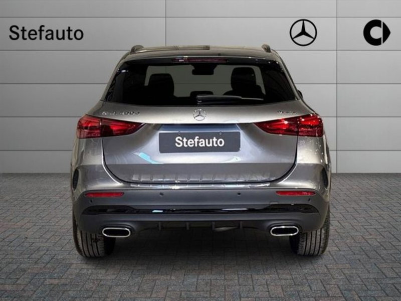 Mercedes-Benz GLA SUV nuova a Bologna (6)