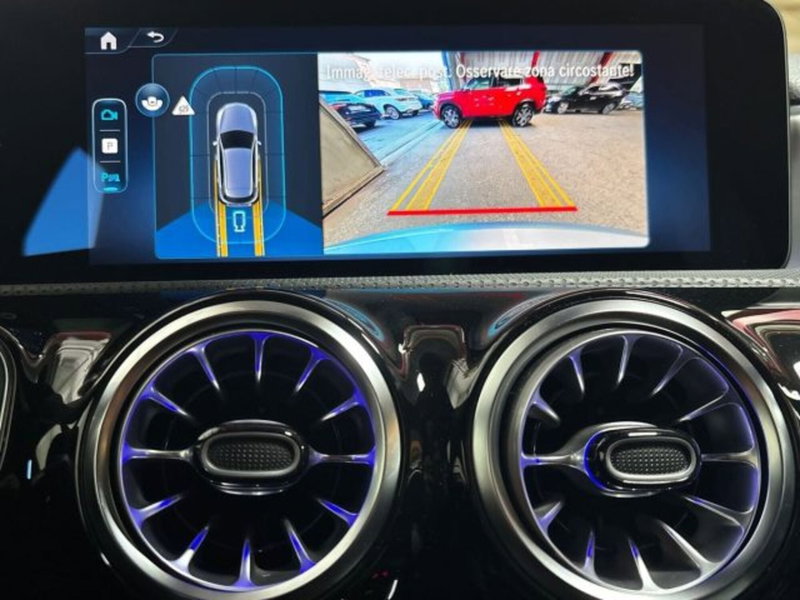 Mercedes-Benz Classe A nuova a Bologna (12)
