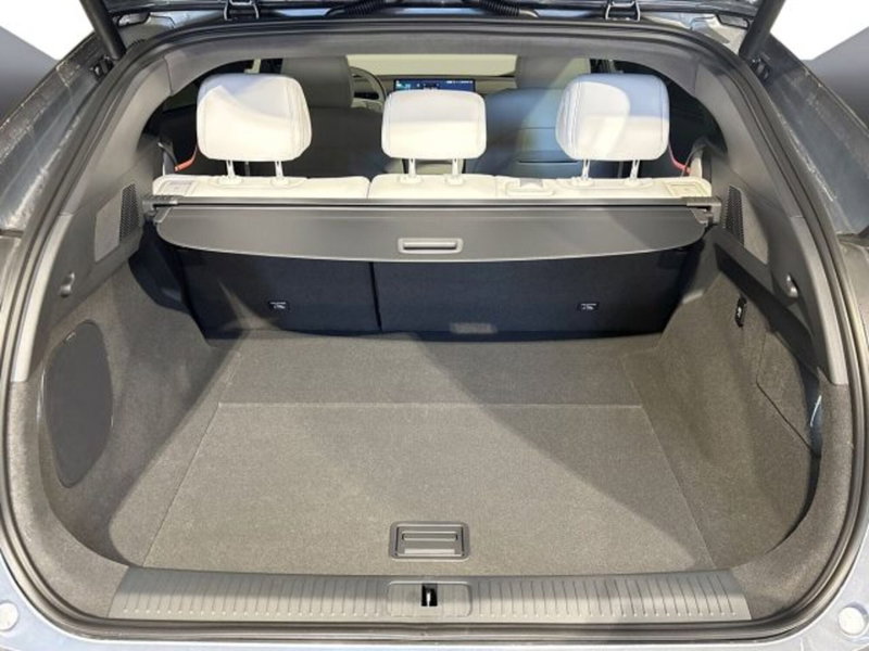 XPeng G6 nuova a Bologna (7)