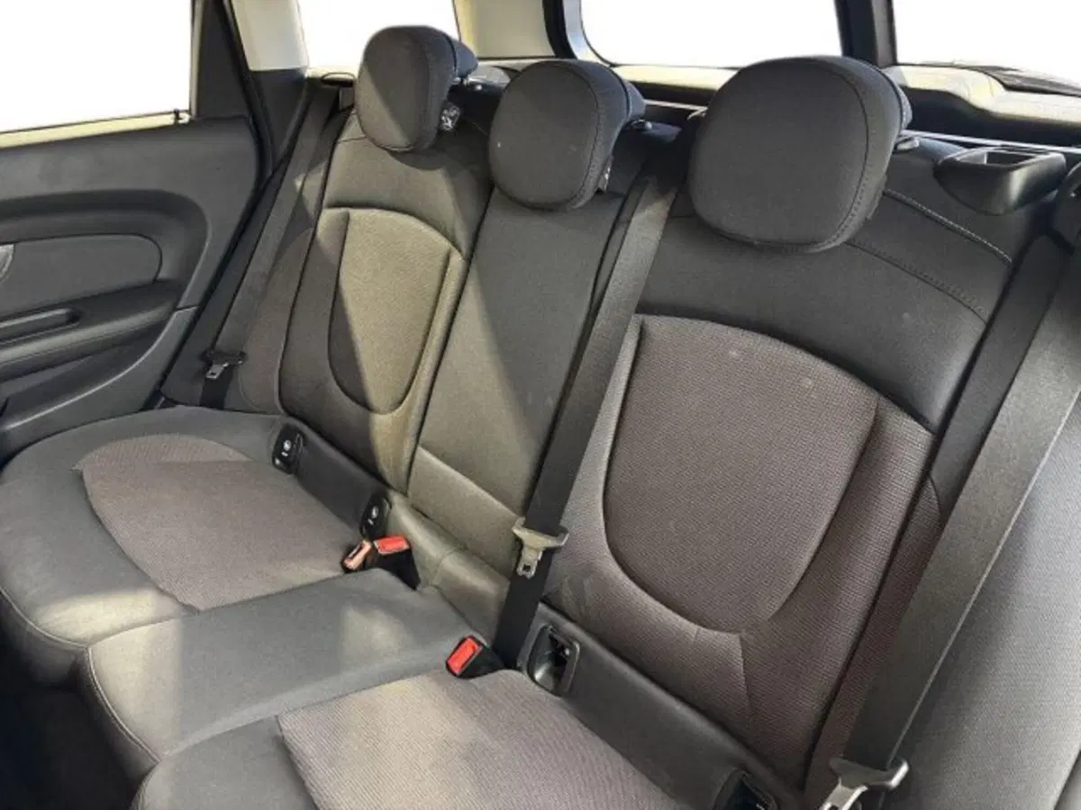 MINI Mini Clubman usata a Bologna (9)