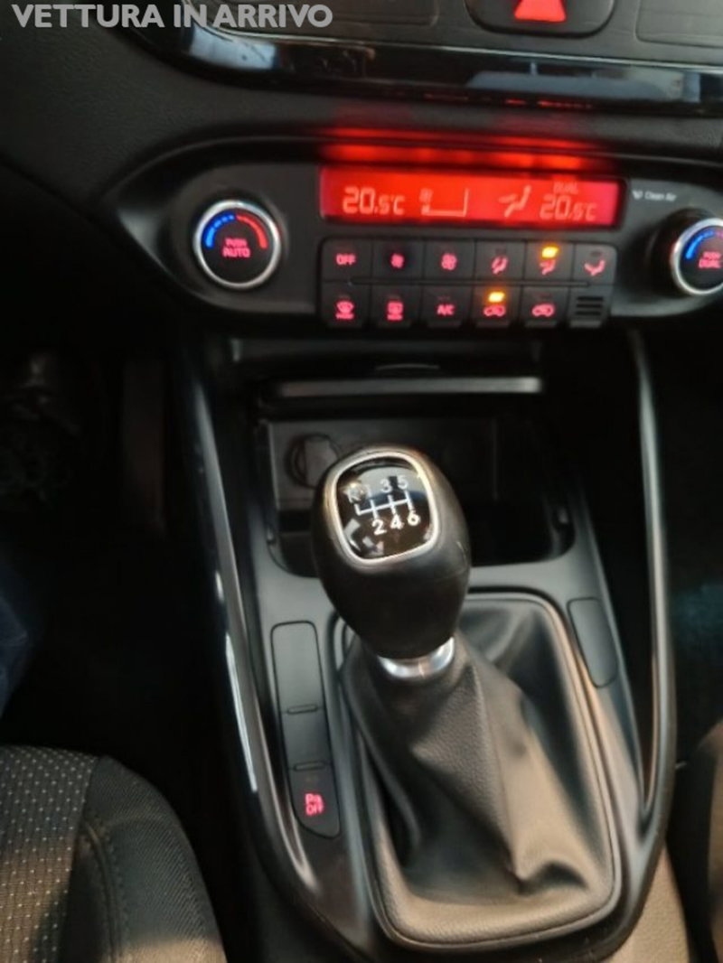 Kia Carens usata a Modena (12)