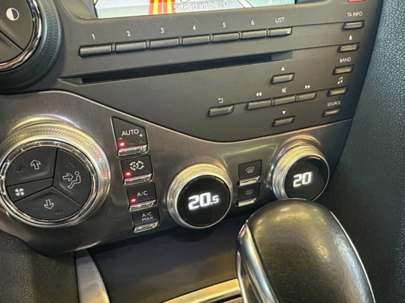 Ds DS 5 usata a Vicenza (12)