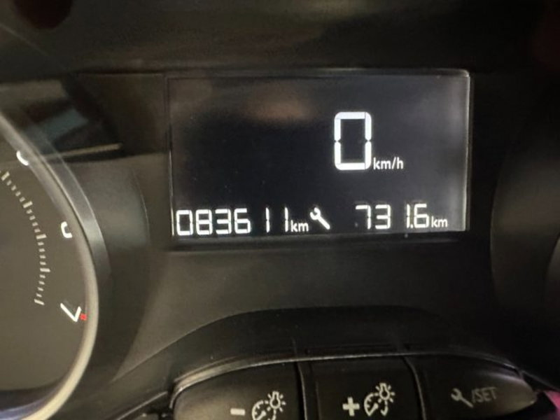 Peugeot 208 usata a Vicenza (13)