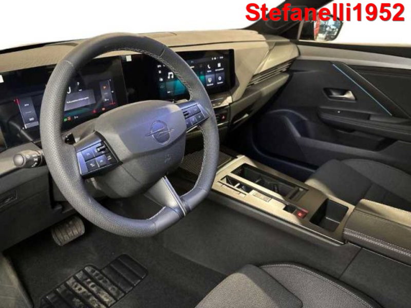 Opel Astra Station Wagon nuova a Bologna (11)