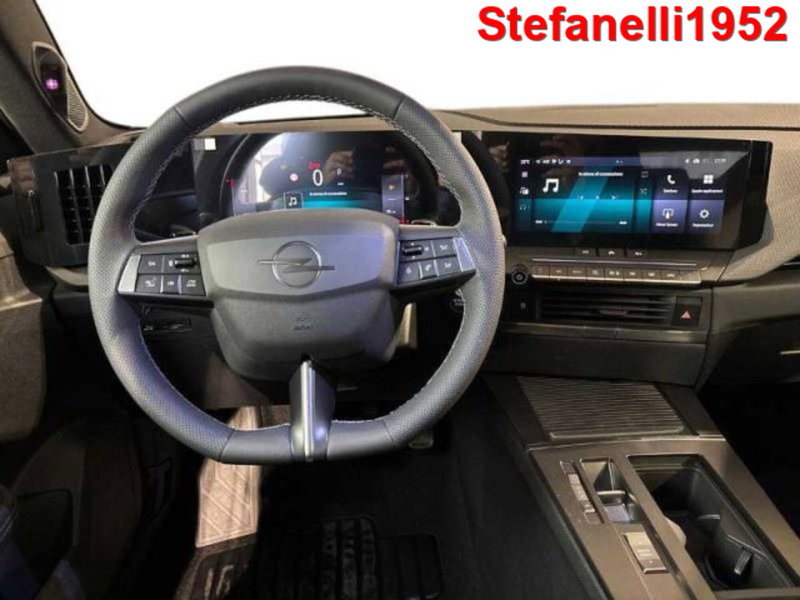 Opel Astra Station Wagon nuova a Bologna (14)