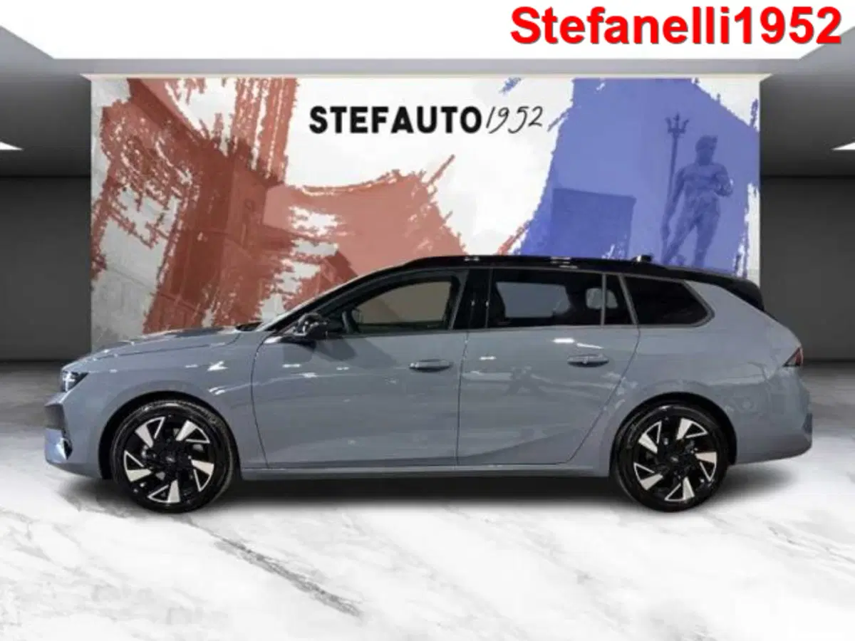 Opel Astra Station Wagon nuova a Bologna (3)