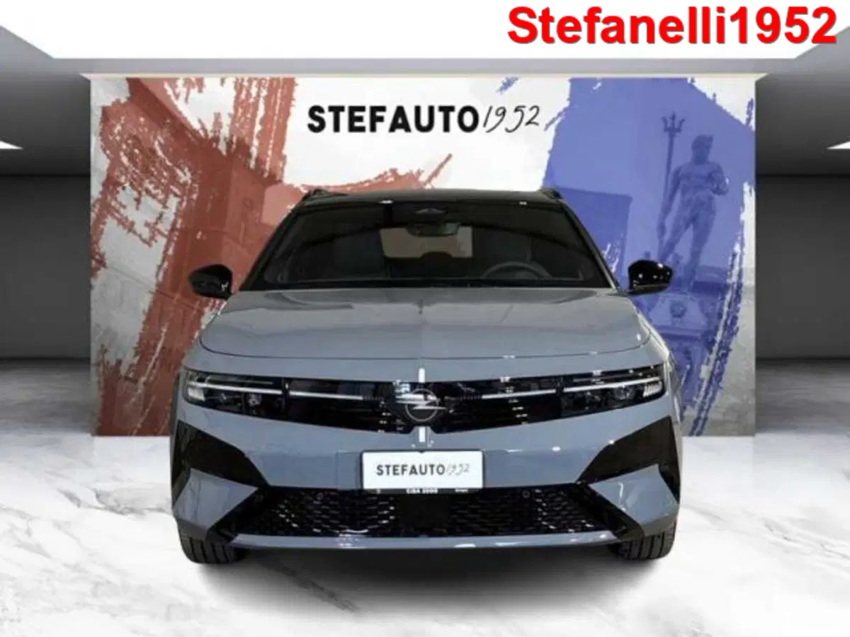 Opel Astra Station Wagon nuova a Bologna (4)