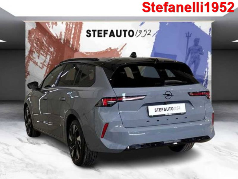 Opel Astra Station Wagon nuova a Bologna (5)
