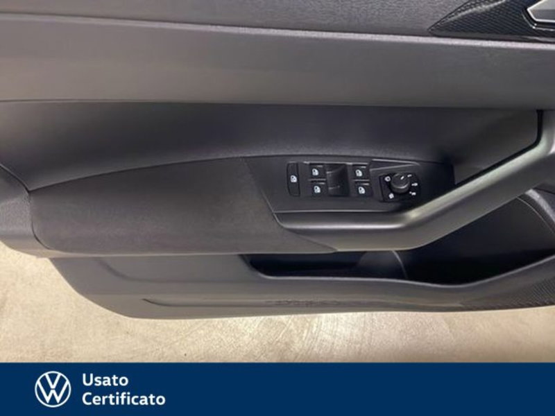 Volkswagen Taigo usata a Vicenza (17)