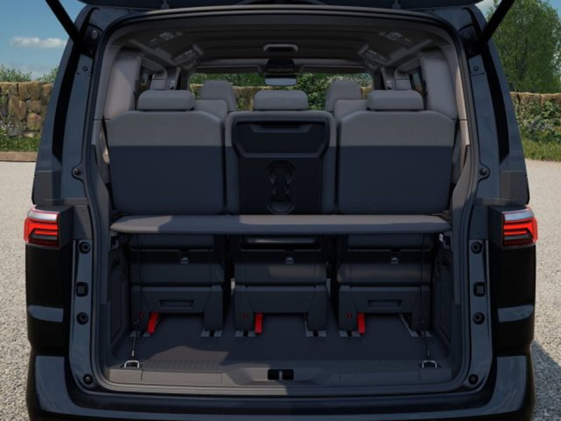 Volkswagen Multivan nuova a Vicenza (15)