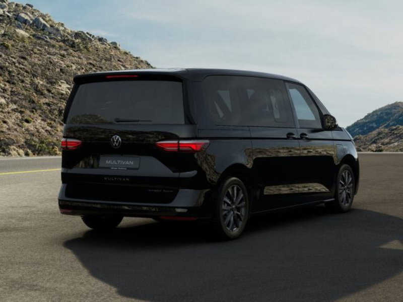 Volkswagen Multivan nuova a Vicenza (5)