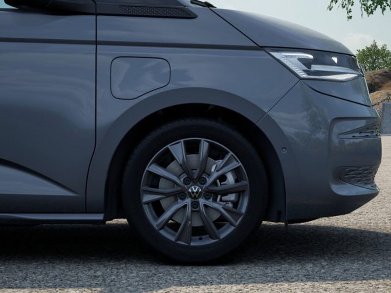 Volkswagen Multivan nuova a Vicenza (11)