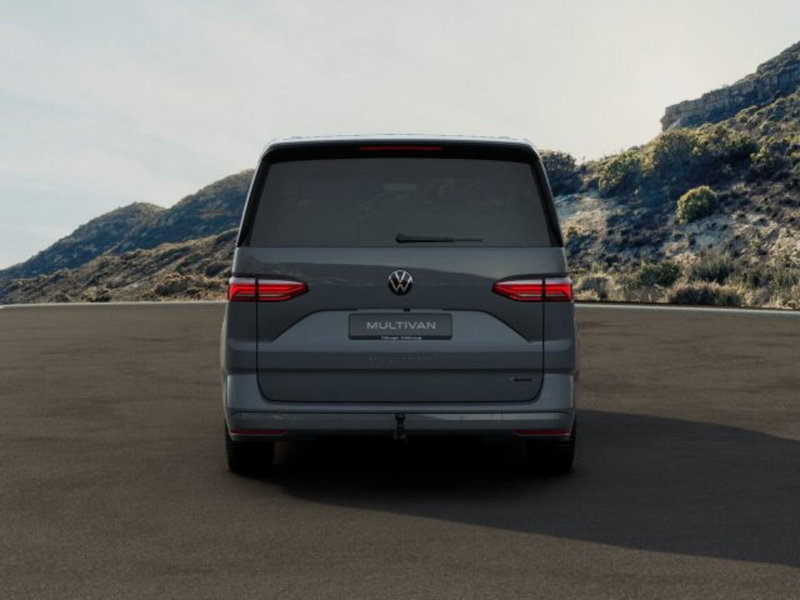 Volkswagen Multivan nuova a Vicenza (4)