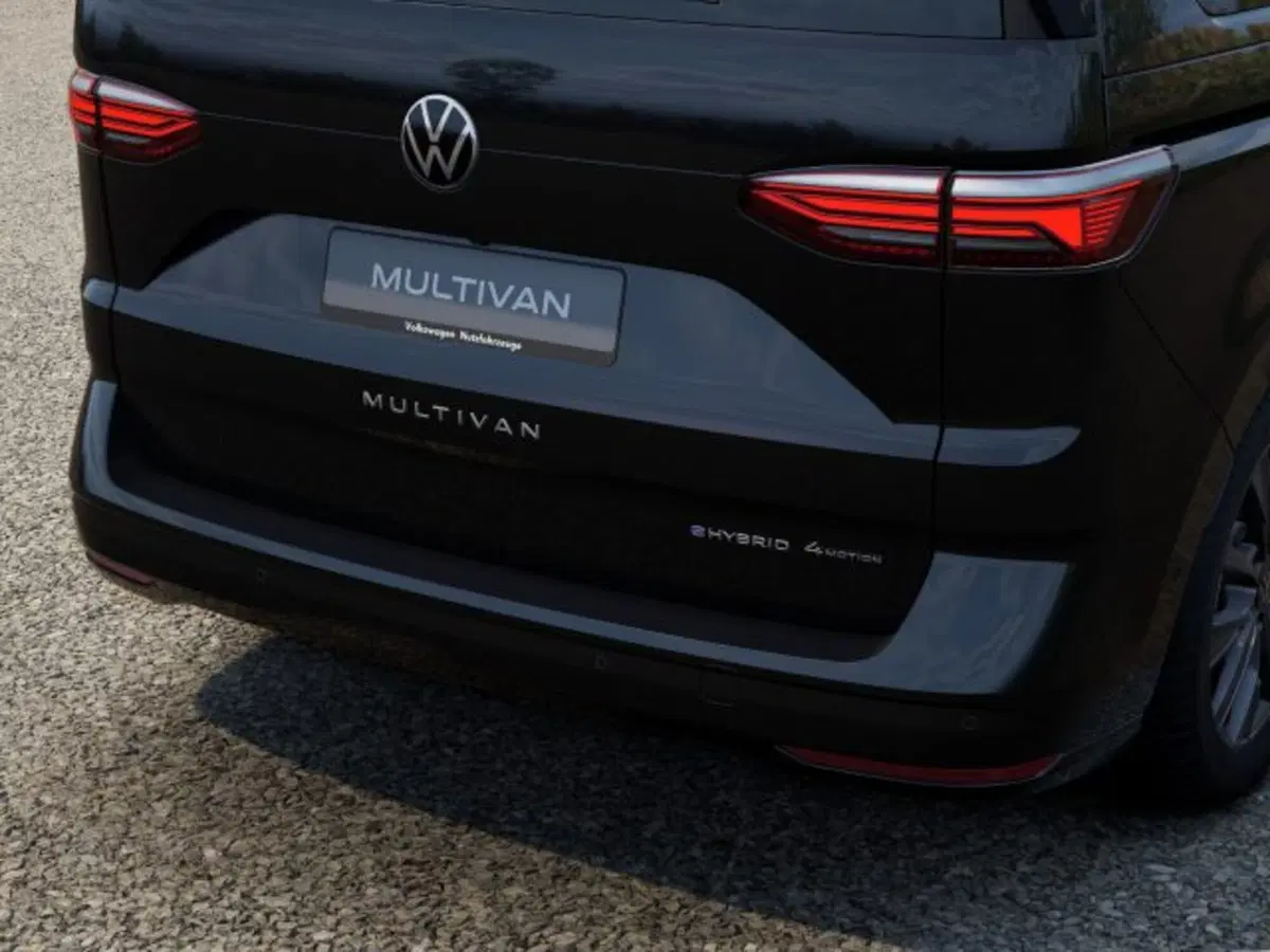 Volkswagen Multivan nuova a Vicenza (14)