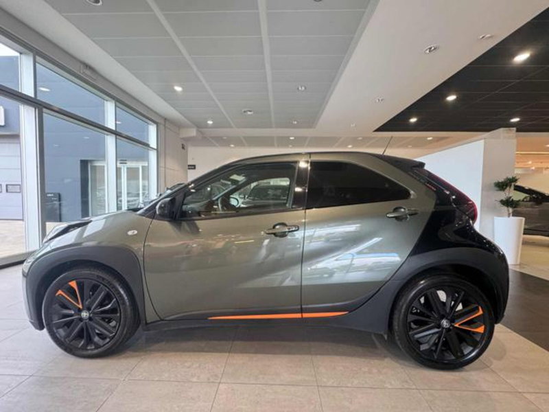 Toyota Aygo X usata a Sassari (8)