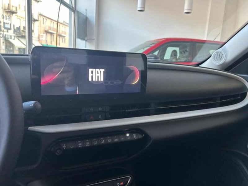 Fiat 600 nuova a Vercelli (11)