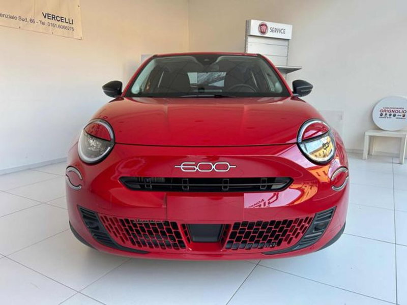 Fiat 600 nuova a Vercelli (3)