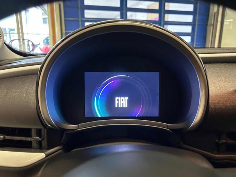 Fiat 600 nuova a Vercelli (13)