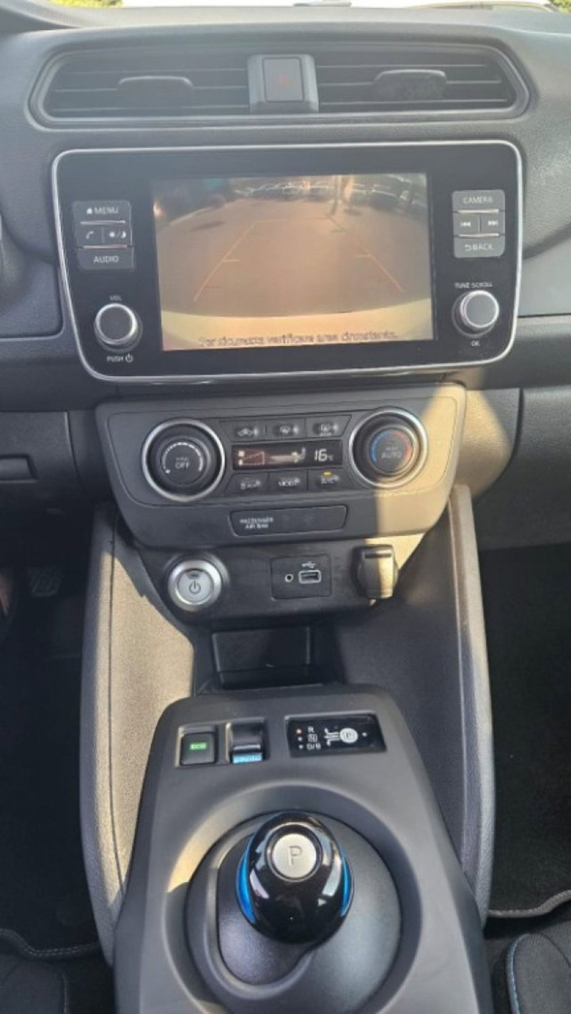 Nissan Leaf usata a Lucca (12)