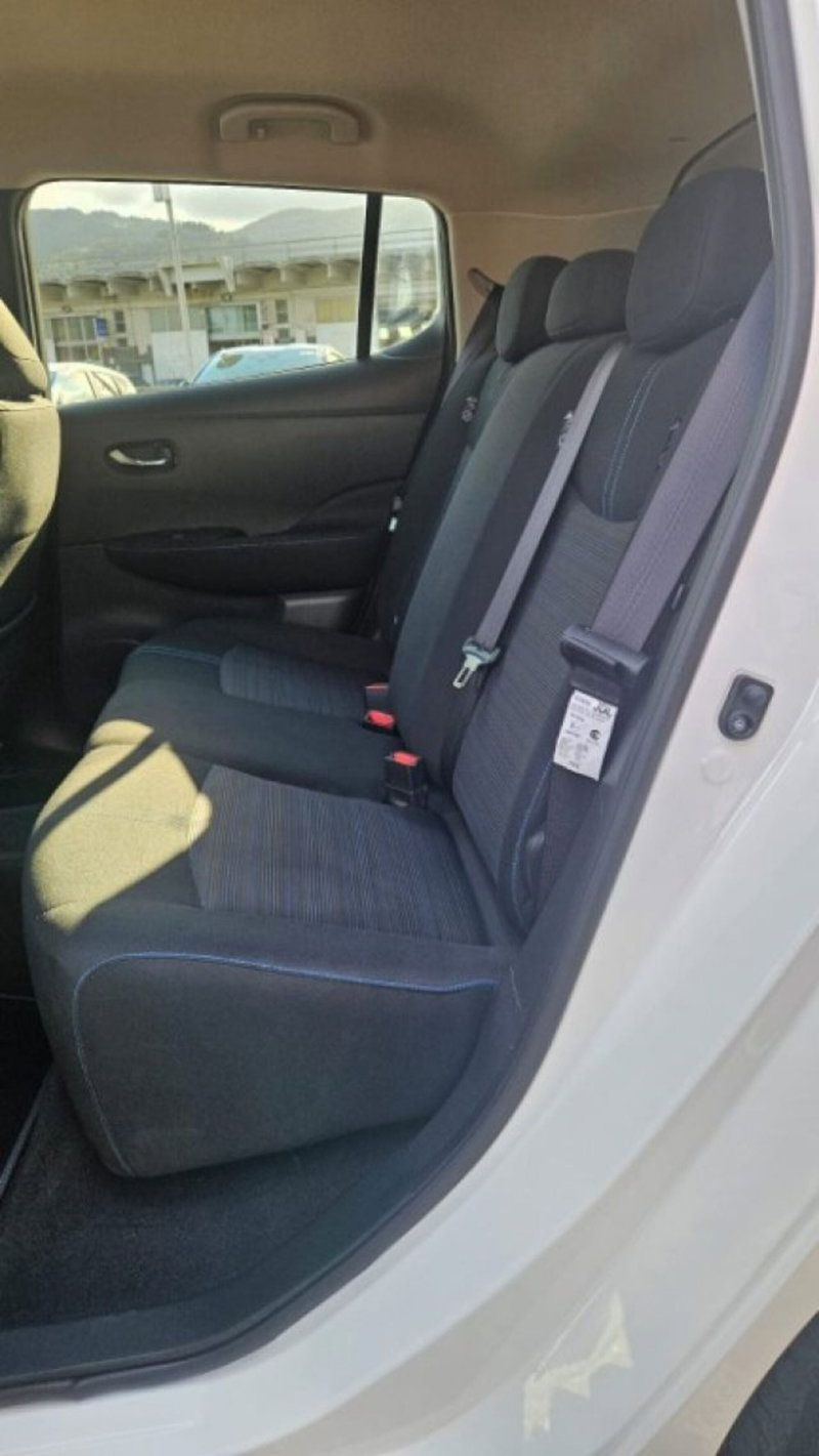 Nissan Leaf usata a Lucca (19)