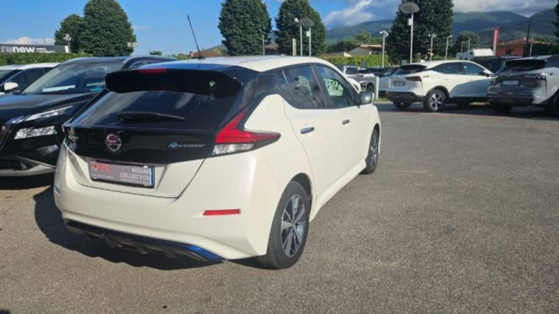 Nissan Leaf usata a Lucca (4)