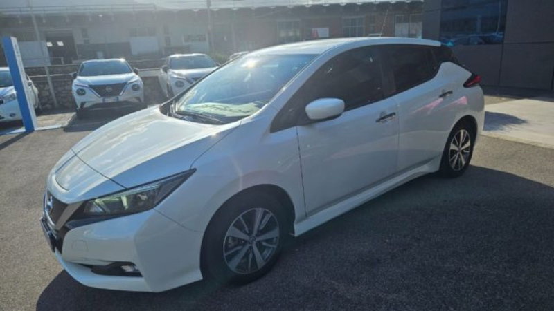 Nissan Leaf usata a Lucca (7)