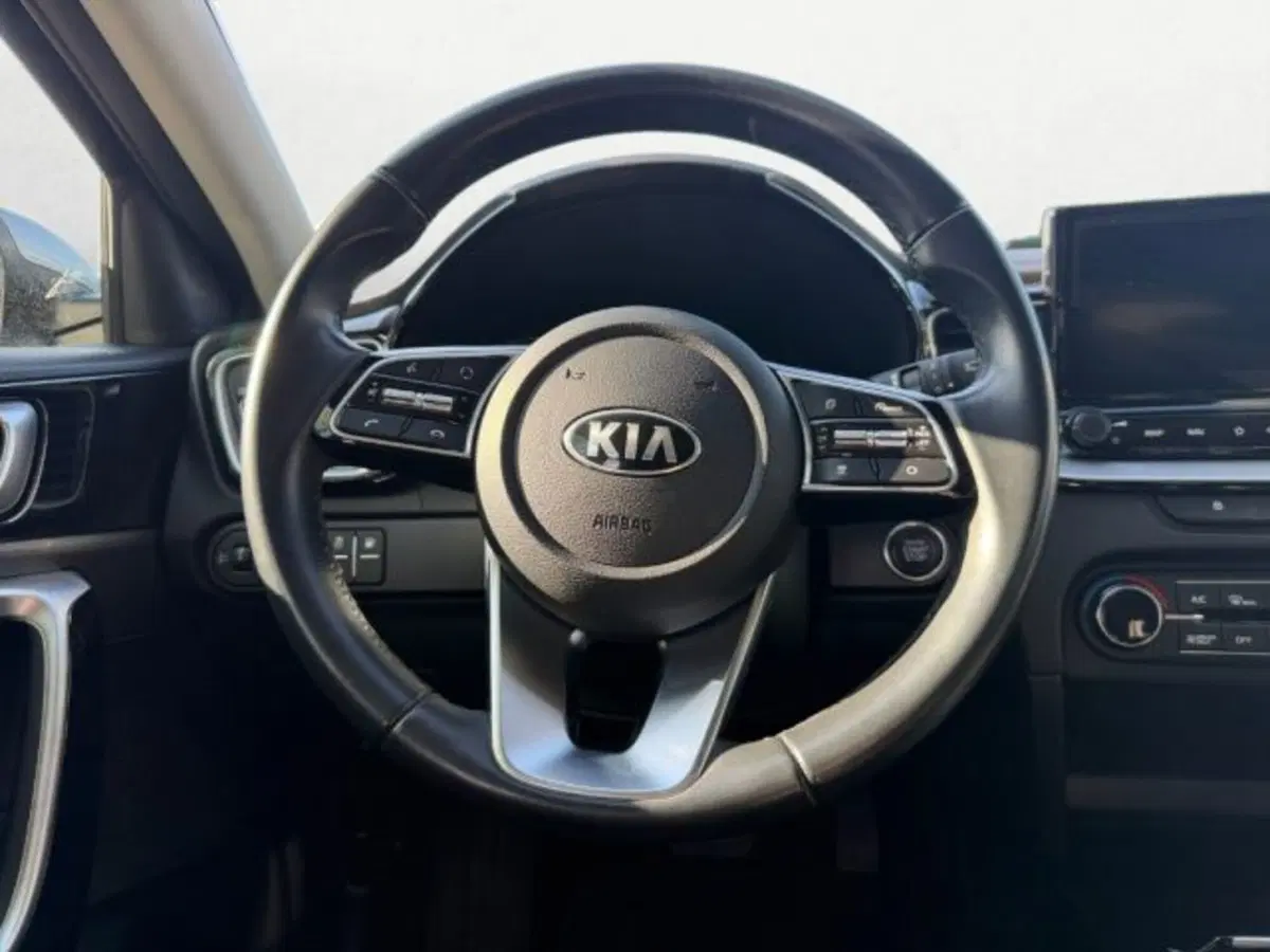 Kia XCeed usata a Udine (11)