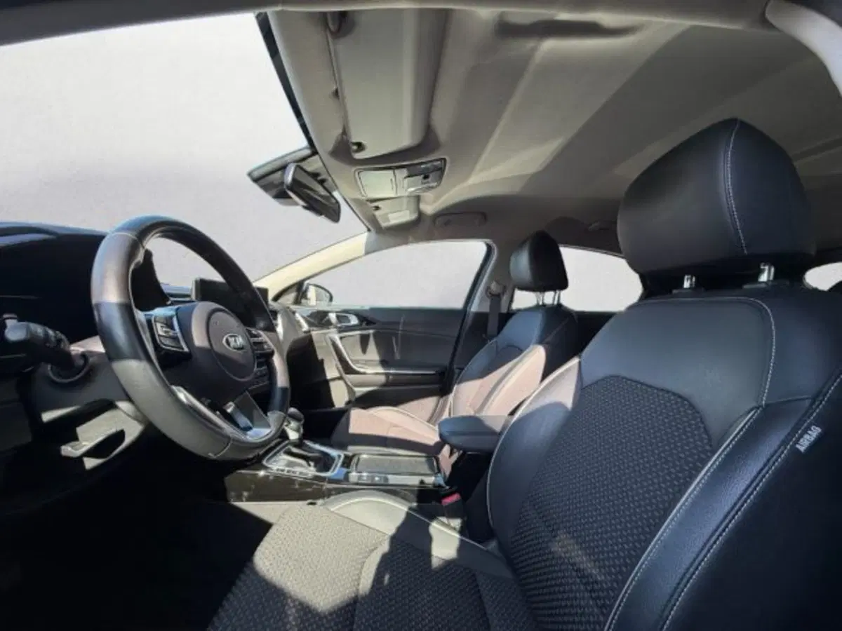 Kia XCeed usata a Udine (8)