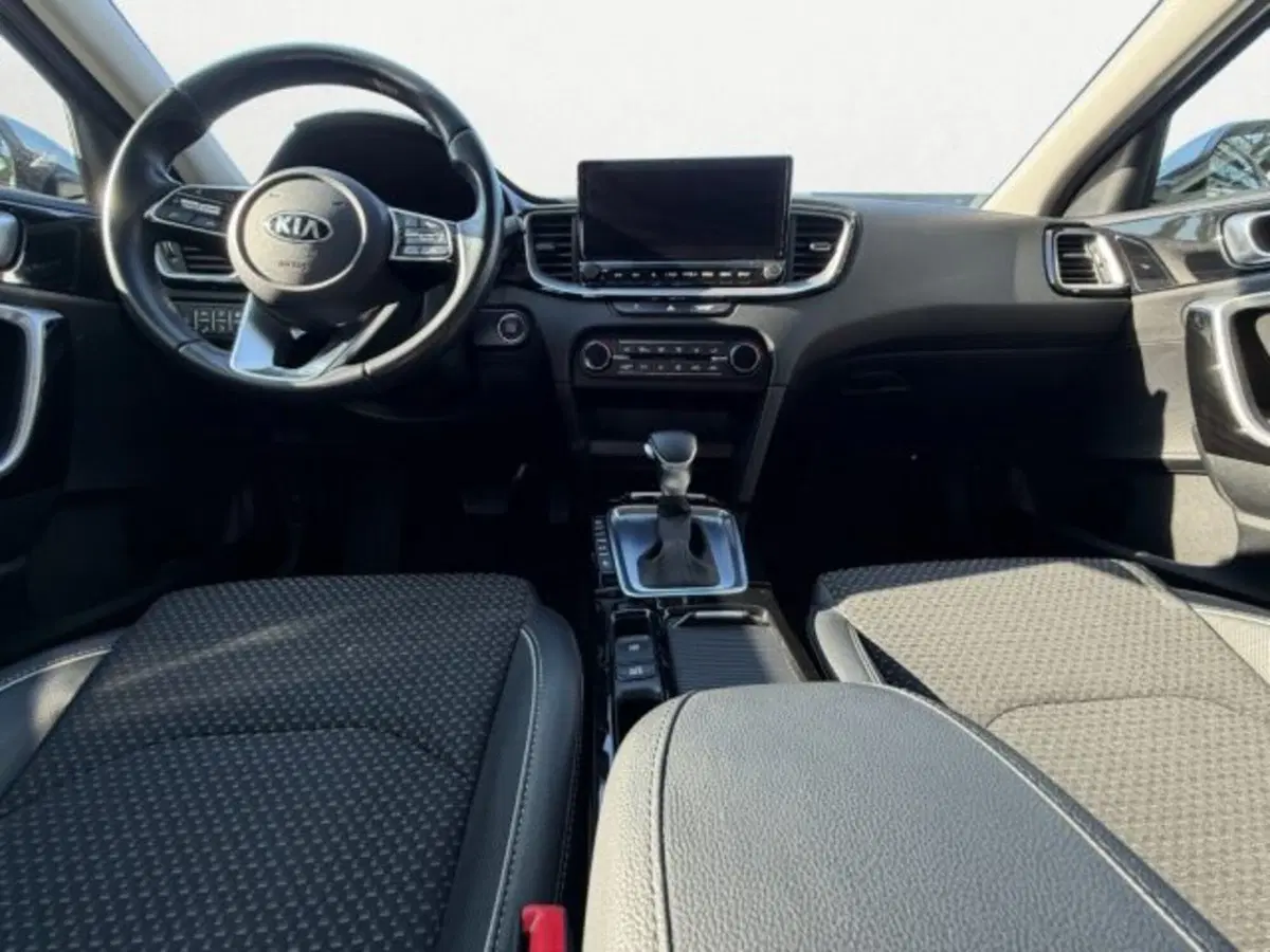Kia XCeed usata a Udine (10)