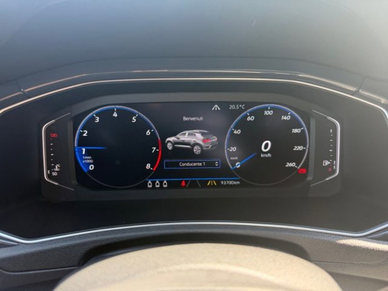 Volkswagen T-Roc usata a Udine (11)