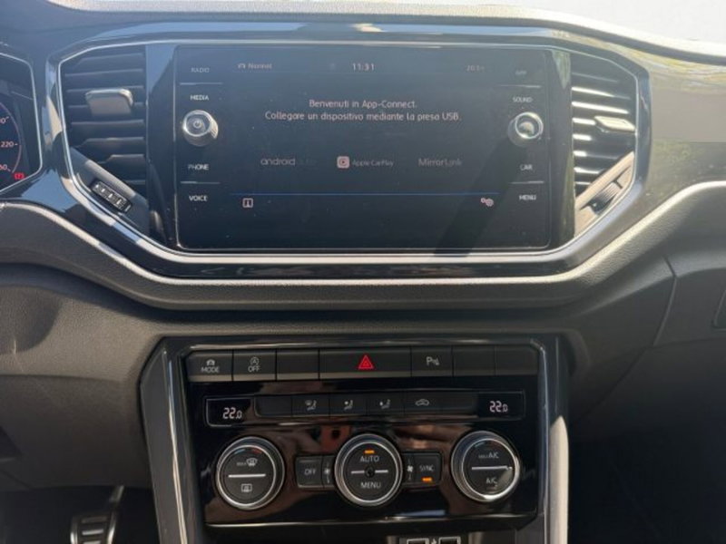 Volkswagen T-Roc usata a Udine (12)