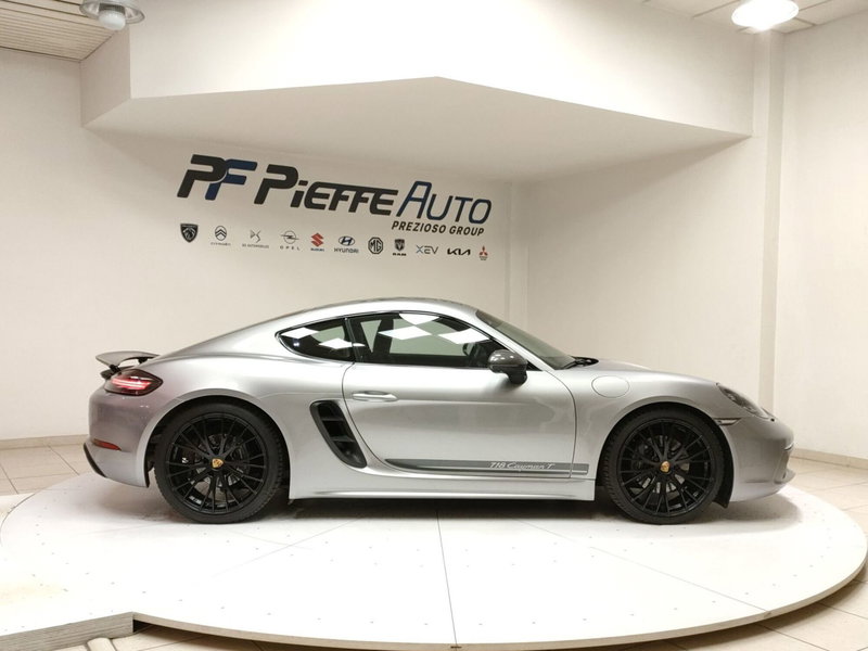 Porsche 718 Cayman  usata a Teramo (3)