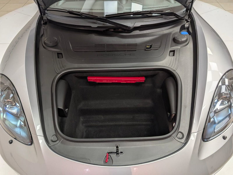 Porsche 718 Cayman  usata a Teramo (7)