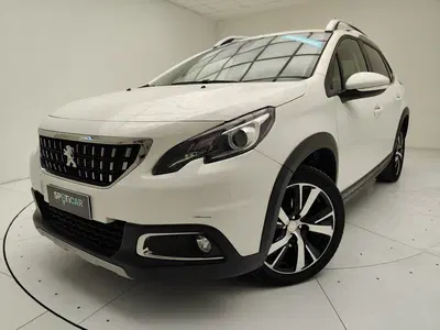 Peugeot 2008 120 EAT6 S&amp;S Allure del 2019 usata a Erba