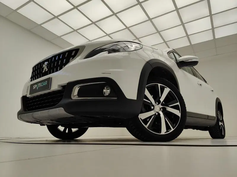 Peugeot 2008 usata a Como (14)