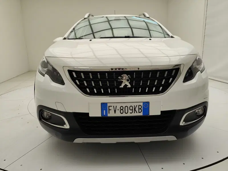 Peugeot 2008 usata a Como (2)