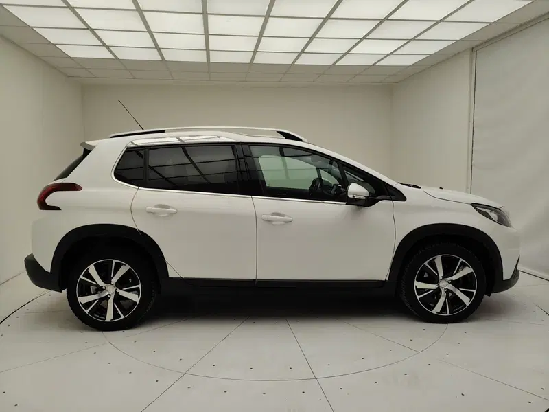 Peugeot 2008 usata a Como (20)